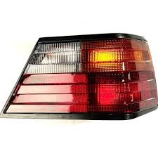 Mercedes W124 Stop Lambası Sağ Duysuz – A1248201066